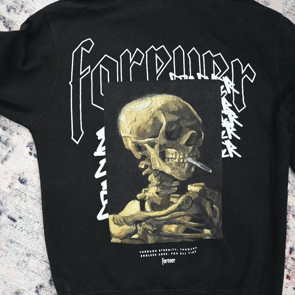 Van Gogh's Skull of a Skeleton with Burning Cigarette - Men's Small Black Hoodie